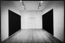 Richard Serra, Blank, 1978; paintstick on Belgian linen; 2 parts, each 120 ¼ x 120 ¼ inches; Stedelijk Museum, Amsterdam; © 2011 Richard Serra / Artist Rights Society (ARS), New York;
photo: Gianfranco Gorgoni
