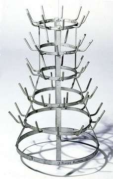 Porte Bouteille - 1914<br />Marcel Duchamp  [Collection Schwarz, Milan, Italy]