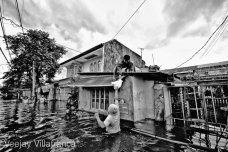 <br />Foto Veejay Villafranca  [DATE]