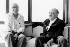 Lelé e Oscar Niemeyer, 1997<br />Acervo pessoal de Lelé  [Divulgação]