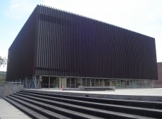 Vista da <i> Caja de Madera </i> onde está acontecendo a BIAU<br />Foto Marina Amado 