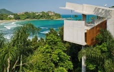 Casa em Ubatuba, Ângelo Bucci, Ubatuba SP, 2009