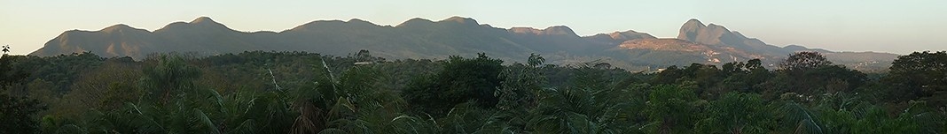 Vista de Inhotim, foto Michel Gorski, montagem Victor Hugo Mori
