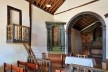 Capela de São João Batista, púlpito com balaústres torneados, extinto Arraial do Ferreiro, Goiás Velho GO, 2014<br />Foto Elio Moroni Filho 