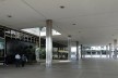 Sede I, pilotis/varanda na área frontal do edifício<br />Foto Jayme Wesley de Lima 
