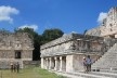 Uxmal, Praça do Convento, México<br />Foto Victor Hugo Mori 