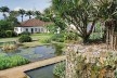 Fazenda Vargem Grande, Areias SP, 1992. Paisagismo Roberto Burle Marx, Haruyoshi Ono e José Tabacow<br />Foto Andrés Otero  [Acervo Guilherme Mazza Dourado]
