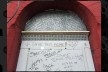 Tapume na Madryn Street nº 9 com as mensagens dos fãs: “Save this home”<br />Foto Victor Hugo Mori 