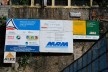 Centro Histórico de Salvador, cidade baixa, placas de publicidade de projetos governamentais, restauro<br />foto Fabio Jose Martins de Lima 