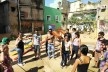 Atividade Jana Cabana, prática pedagógica educativa onde uns estudantes fingiam ser casa e outros morador e ao final debate-se o déficit habitacional e espaço urbano. Encontro Nacional de Estudantes de Arquitetura e Urbanismo – ENEA Rio 2015<br />Foto divulgação 