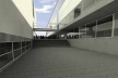 Vista da viela, a partir da rua Carlos Gomes. À esquerda localizam-se os laboratórios do teatro e à direita, as salas de aula teórica do departamento de artes corporais <br />Imagem dos autores do projeto 