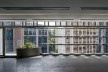 RB12, caixilhos da fachada bioclimática, variações da modulação. Triptyque<br />Foto Leonardo Finotti 
