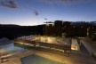 Bar/pool/gallery, pool deck, night shot. BCMF arquitetos + MACh arquitetos<br />Foto Gabriel Castro 