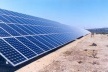 Painéis fotovoltaicos no deserto [Global Links]