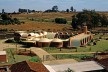 Residência dos Padres Claretianos, Batatais SP Brasil, 1984. Arquitetos Affonso Risi e José Mario Nogueira<br />Foto José Carlos Fioretto, 1985 