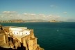 Panorâmica do golfo de Nápoles e Pozzuoli, vista do Cabo Miseno da ilha de Procida, Itália<br />Foto Enrico Viceconte  [Wikimedia Commons]