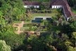 Fazenda Vargem Grande, paisagismo de Roberto Burle Marx<br />Foto Pedro Mascaro 