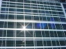 Fachada com módulos fotovoltaicos<br />Fotos Oscar Aceves TFM 