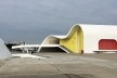 Teatro Popular Oscar Niemeyer, Niterói RJ<br />Foto Mario Roberto Durán Ortiz  [Wikimedia Commons]