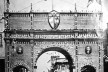 Arcos do Triunfo na Proclamação da República de Cuba, Havana, 1902<br />Foto divulgação 