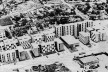 Conjunto habitacional em pré-moldados no Rio de Janeiro, arquiteto Garcia Roza com a empresa Engefusa, 1965 [Acervo da família de Garcia Roza]