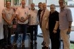 Professores da AeDFAUPA protocolam denúncia junto ao Ministério Público em Porto Alegre; da esquerda para a direita: Flávio Gama, Antônio Pasquali, Júlio Collares, Fátima Beltrão, Marco Túlio de Rose, Cairo Albuquerque da Silva e Sérgio M. Marques<br />Foto divulgação 