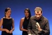 Raul Juste Lores recebe o Prêmio APCA 2012 pela categoria “Difusão” na modalidade arquitetura <br />Foto divulgação  [Acervo APCA]