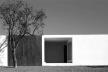 Casa em Melides, Grândola. Arquitetos Manuel Aires Mateus e Francisco Aires Mateus, 2000-2003 