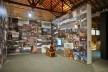 Território de Contato, módulo 1, Cao Guimarães e Brasil Arquitetura. Curadoria Marta Bogéa e Abilio Guerra<br />Foto Juan Guerra 