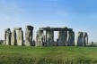 Alexandrina Mori em Stonehenge, Wiltshire, Inglaterra, 2011<br />Foto Victor Hugo Mori 