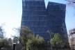 Figura 03. Torres siamesas, vista frontal, PUC de Chile, campus San Joaquín<br />Foto da autora / julho de 2009 