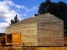 Capela rural El Recuerdo na Comuna La Florida, Concepción. Arquiteto Eduardo Castillo Jiménez<br />Foto Roberto Segre 