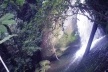 Bertioga, cachoeira dos Três Poços<br />Foto Denise Fernandes Geribello, mar. 2003 