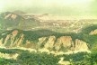 Escorregamento em Caraguatatuba, 1967<br />Foto divulgação  [SANTOS, Álvaro Rodrigues dos. “A grande barreira da Serra do Mar”]