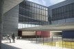 Vista foyer do auditório. Concurso para a Sede da CNM em Brasília. Menção honrosa 1<br />divulgação 