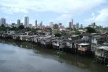 Casas sobre palafitas. Devastação do Mangue e da dignidade<br />Imagem dos autores do projeto 