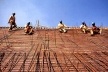 Trabalhadores durante a construção do Memorial da América Latina<br />Foto Pedro Ribeiro 