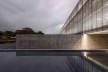 Nova sede da Confederação Nacional de Municípios – CNM, Brasília DF, 2016. Arquitetos Luís Eduardo Loiola e Maria Cristina Motta / Mira Arquitetos<br />Foto Leonardo Finotti 