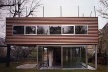 Villa Dall'Ava, 1991-1993, Rem Koolhaas. <www.ugr.es/~jfg/casas/index1.htm> [2006]
