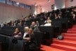 Congressistas durante uma das palestras - no primeiro plano Dana Matejovska co-organizadora do congresso<br />foto Gabriela Celani 