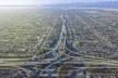 Los Angeles<br />Foto Iwan Baan  [Revista Monolito Especial X Bienal de Arquitetura de São Paulo, p. 42]