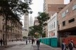 Praça das Artes, edifício novo e Conservatório Dramático e Musical restaurado, São Paulo. Escritório Brasil Arquitetura e arquiteto Marcos Cartum<br />Foto Nelson Kon 