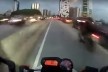 Frame do vídeo <i>Mike Terrorista – voando baixo na marginal Pinheiros</i><br />Foto divulgação  [Canal Youtube Leon S. Kennedy]