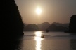Baía de Ha Long, fim de tarde<br />Foto Lucia Maria Borges de Oliveira 