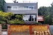 Muro amarelo a Vila Dalva, casa projetada por Rem Koolhaas<br />Foto Lutero Pröscholdt 