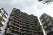 Edifício vertical de apartamentos, Hangzhou, China, 2002-2007. Arquiteto Wang Shu<br />Foto Lu Wenyu  [Pritzker Prize]