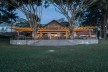 Cobertura da varanda do Yacht Clube Santo Amaro, São Paulo SP, arquiteta Vera Lúcia Domschke<br />Foto Lauro Rocha 