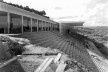 Estádio e complexo poliesportivo do Pacaembu, construção, São Paulo, anos 1940<br />Foto divulgação  [Acervo FAU USP / livro <i>Museu do Futebol</i>]