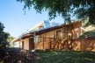 Casa de meia encosta, São Francisco Xavier SP, 2013. Arquitetos Denis Joelsons e Gabriela Baraúna Uchida<br />Foto Pedro Kok 