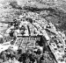 Cidade de Bagnaia, Itália, com a Villa Lante construída por Bignola no final do século XVI [BENÉVOLO, Leonardo. A história da cidade. São Paulo, Perspectiva, 1983]